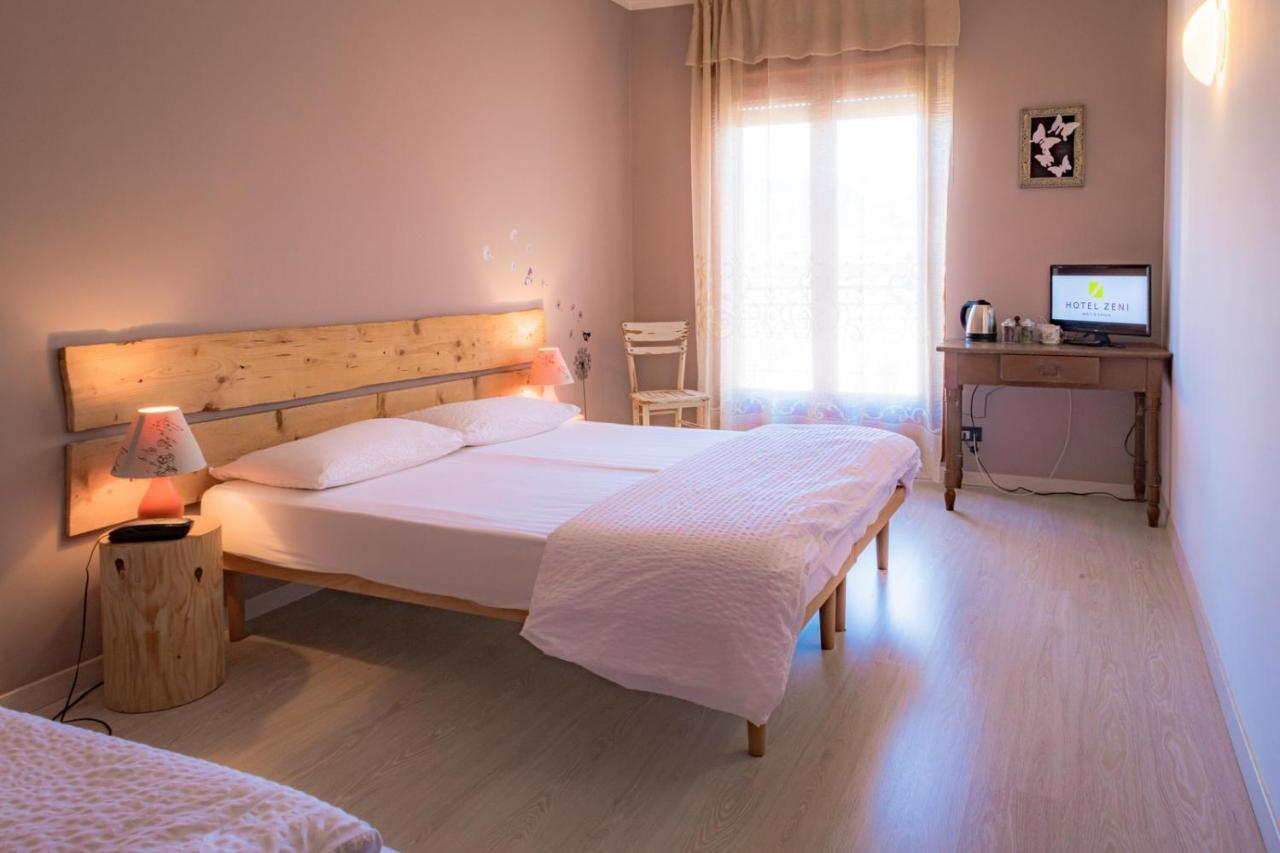 Hotel Zeni 布伦托尼克 外观 照片