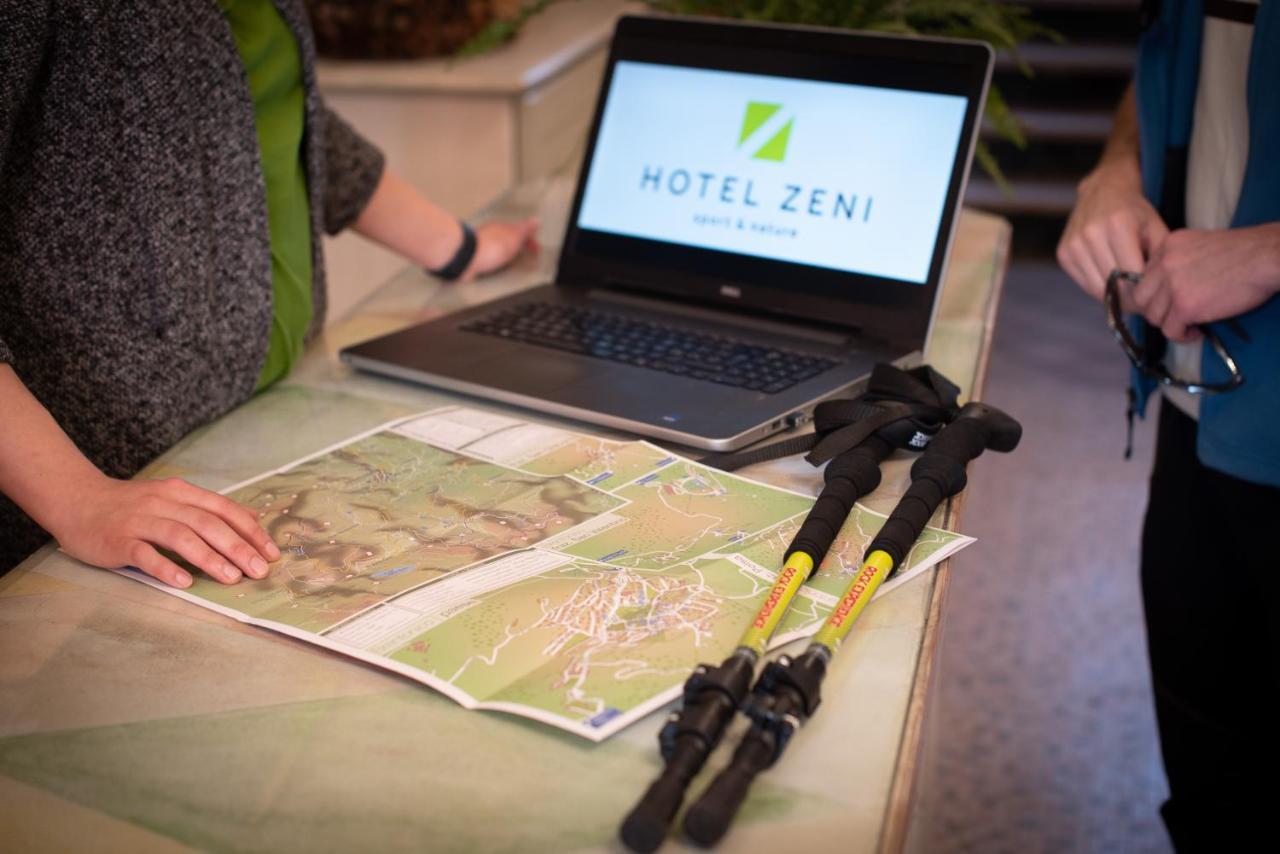 Hotel Zeni 布伦托尼克 外观 照片